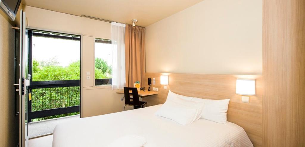 The Originals Access Hotel Bordeaux Aeroport Mérignac Екстериор снимка