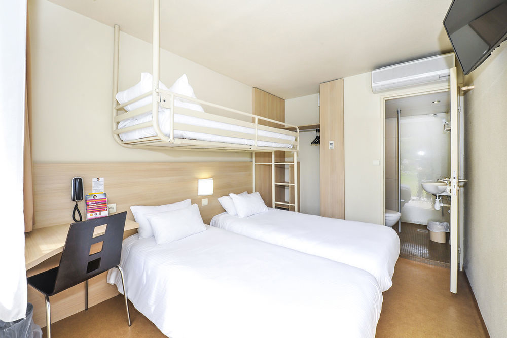 The Originals Access Hotel Bordeaux Aeroport Mérignac Екстериор снимка
