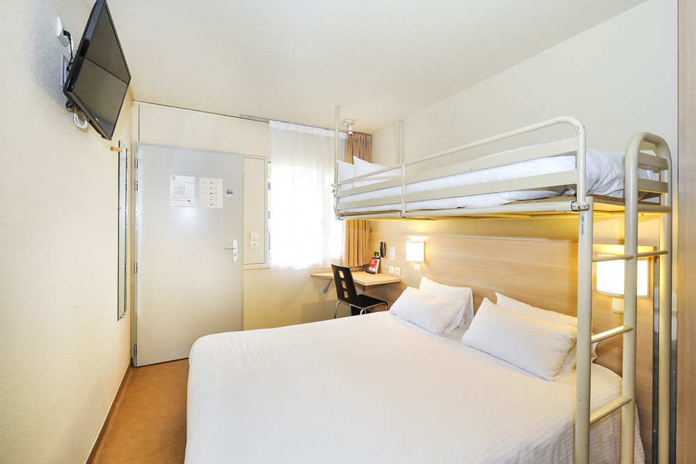 The Originals Access Hotel Bordeaux Aeroport Mérignac Екстериор снимка